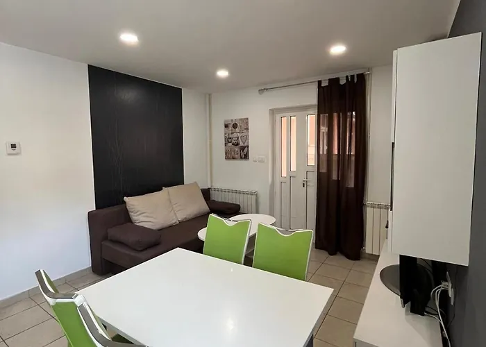 Luna&kiara With Private Parking Διαμέρισμα