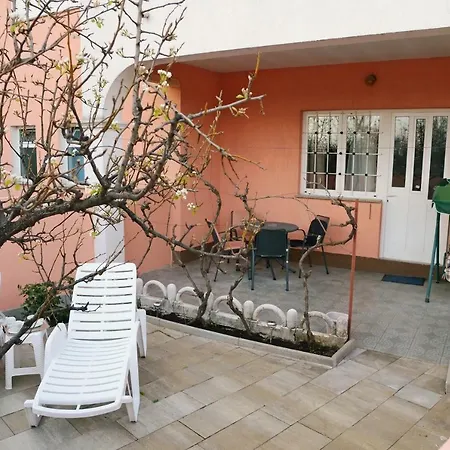 Luna&kiara With Private Parking *